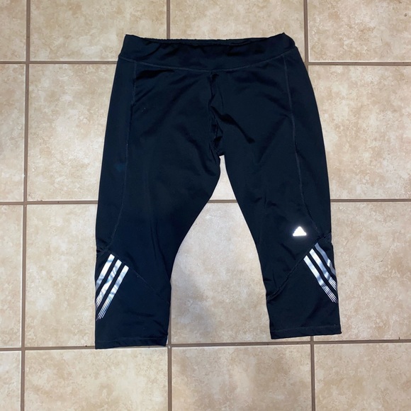 adidas Pants - Large adidas crops